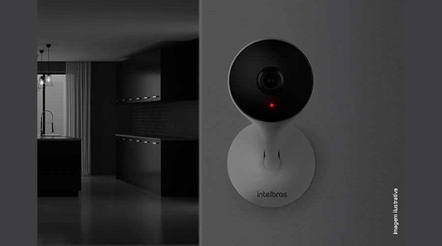 Câmera Interna Wi-Fi Full HD Câmera Interna Wi-Fi Full HD